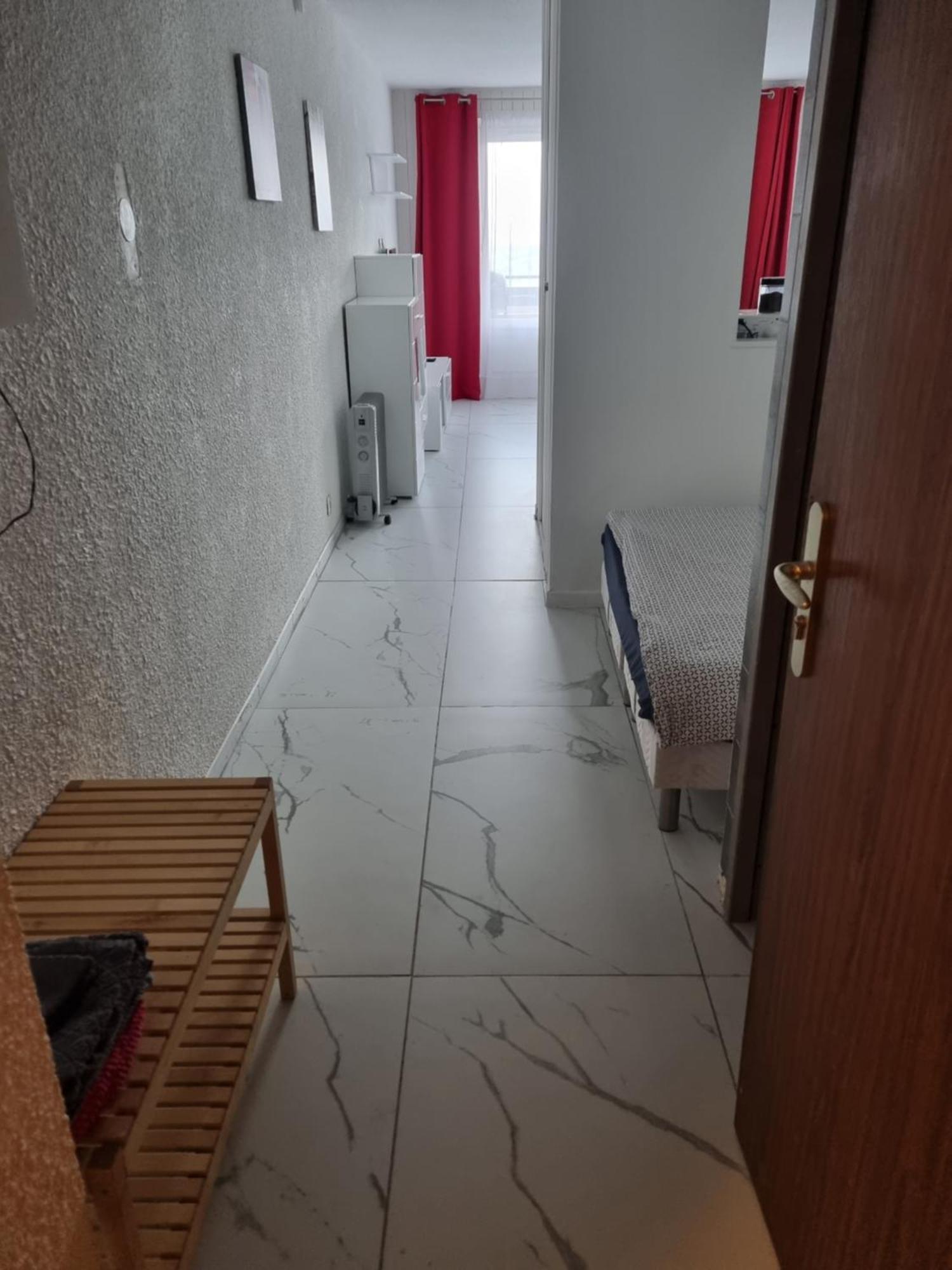 Le 21St Lägenhet Thollon-les-Memises Exteriör bild